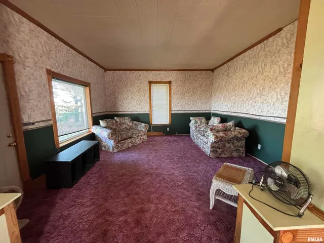 $275,000 | 1836 North 1300 East Road, Taylorville, IL 62568