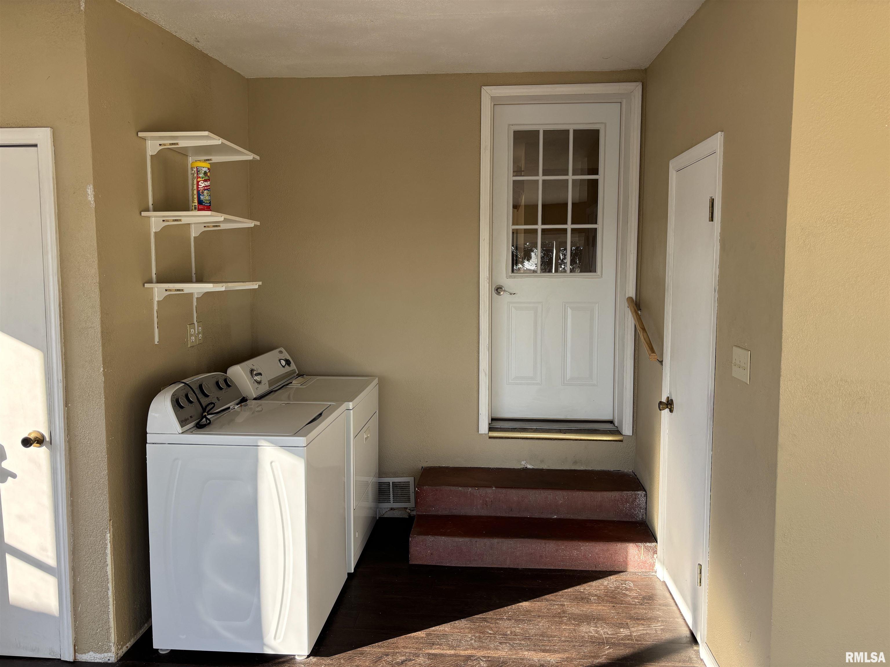 1836 North 1300 East Road Taylorville, IL 62568 - Photo 43 of 50