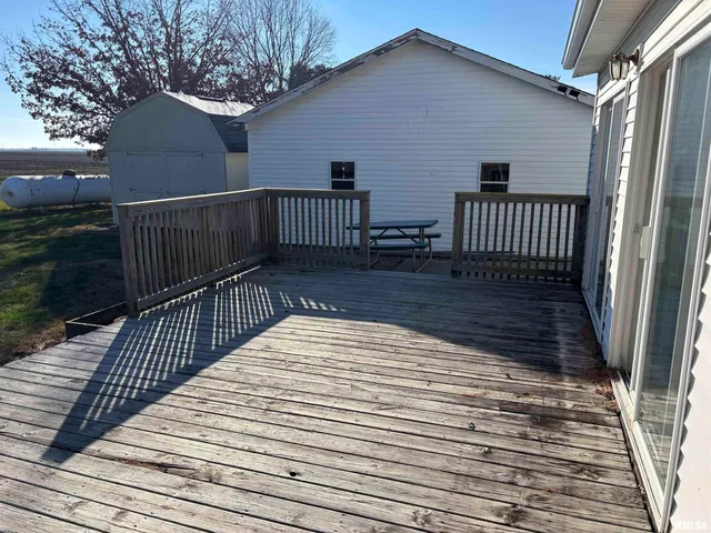 $275,000 | 1836 North 1300 East Road, Taylorville, IL 62568