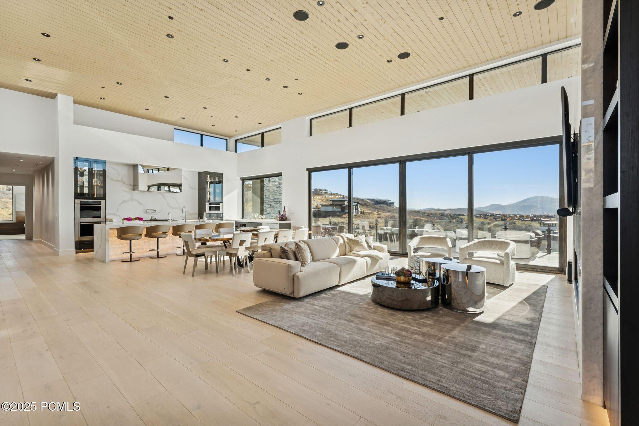 3404 Wapiti Cyn Road Park City, UT 84098 - Photo 11 of 77