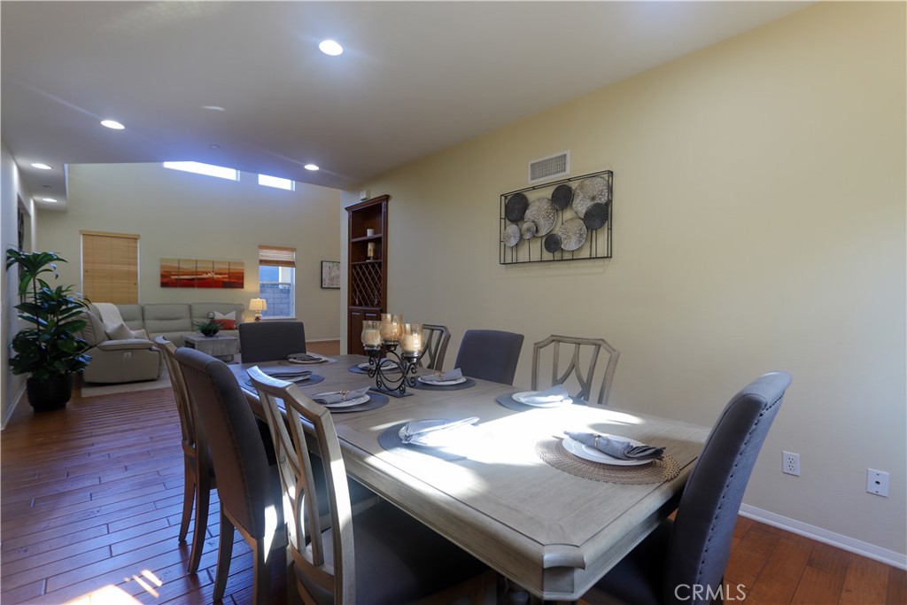 321 Tomko Way Placentia, CA 92870 - Photo 16 of 52