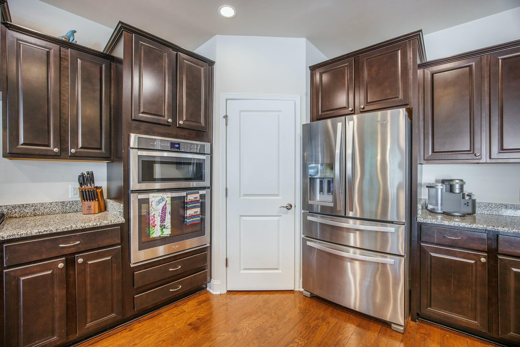 321 Decatur Drive Summerville, SC 29486 - Photo 11 of 29 Kitchen