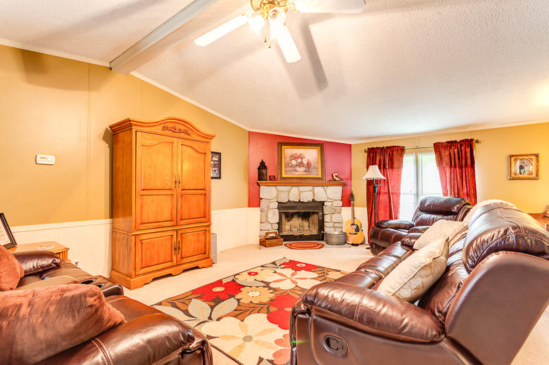9638 Crisman Road Heiskell, TN 37754 - Photo 12 of 31 015160810-2-9638CrismanRdPowellTN-SMALL