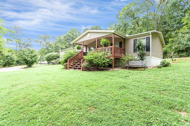 9638 Crisman Road Heiskell, TN 37754 - Photo 5 of 31 002160810-2-9638CrismanRdPowellTN-SMALL