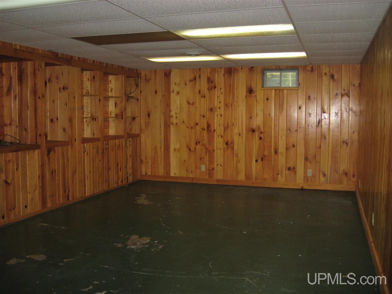 10697 South 75 Road Rapid River, MI 49878 - Photo 15 of 23