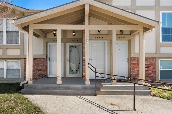 $129,000 | 1444 Northwest 64th Terrace, Kansas City, MO 64118