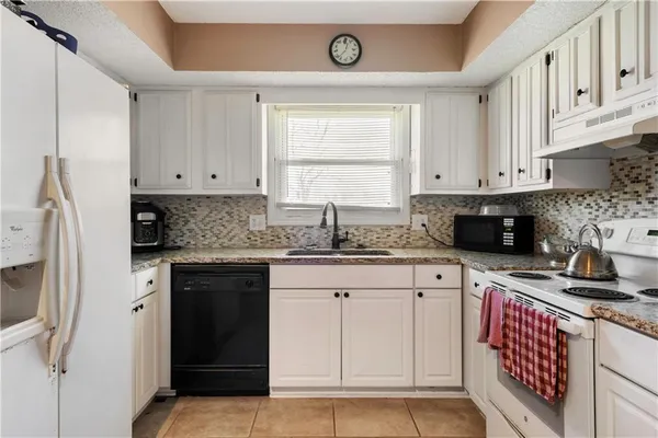 $129,000 | 1444 Northwest 64th Terrace, Kansas City, MO 64118