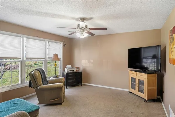 $129,000 | 1444 Northwest 64th Terrace, Kansas City, MO 64118