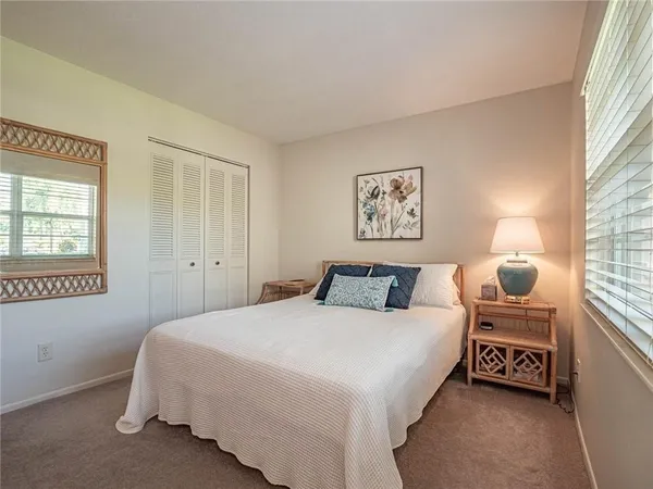 $1,350 | 34 Vista Gdns Trail, Unit 107, Vero Beach, FL 32962