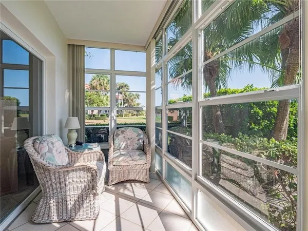 $1,350 | 34 Vista Gdns Trail, Unit 107, Vero Beach, FL 32962