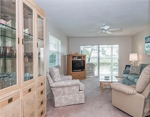 $1,350 | 34 Vista Gdns Trail, Unit 107, Vero Beach, FL 32962