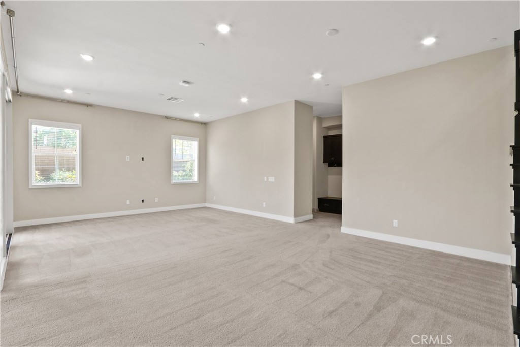 114 Measure Irvine, CA 92618 - Photo 3 of 25