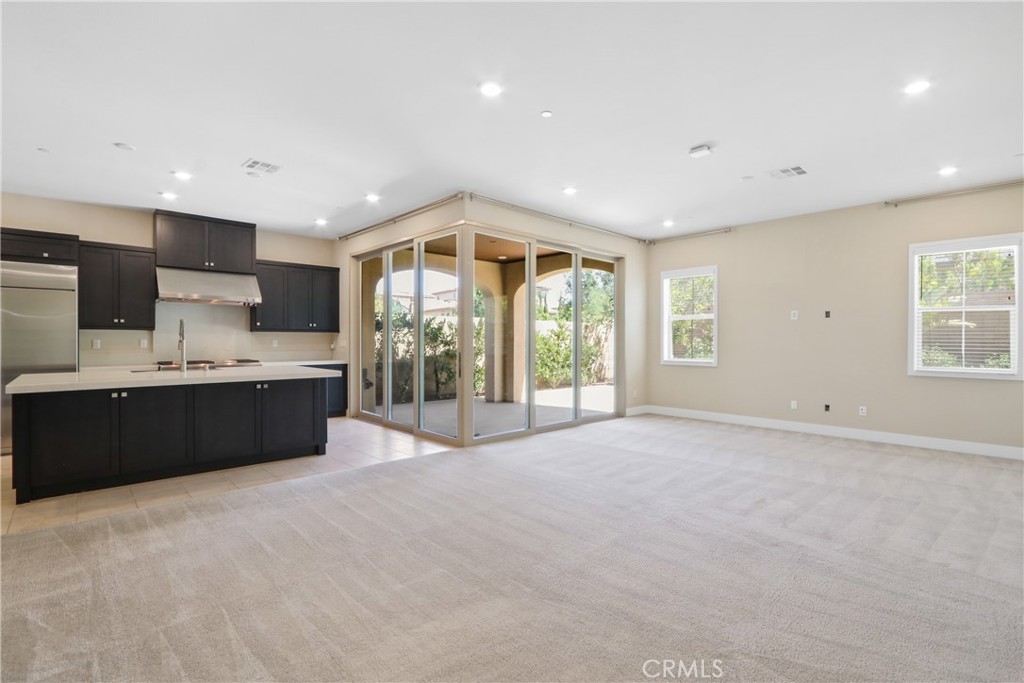 114 Measure Irvine, CA 92618 - Photo 4 of 25