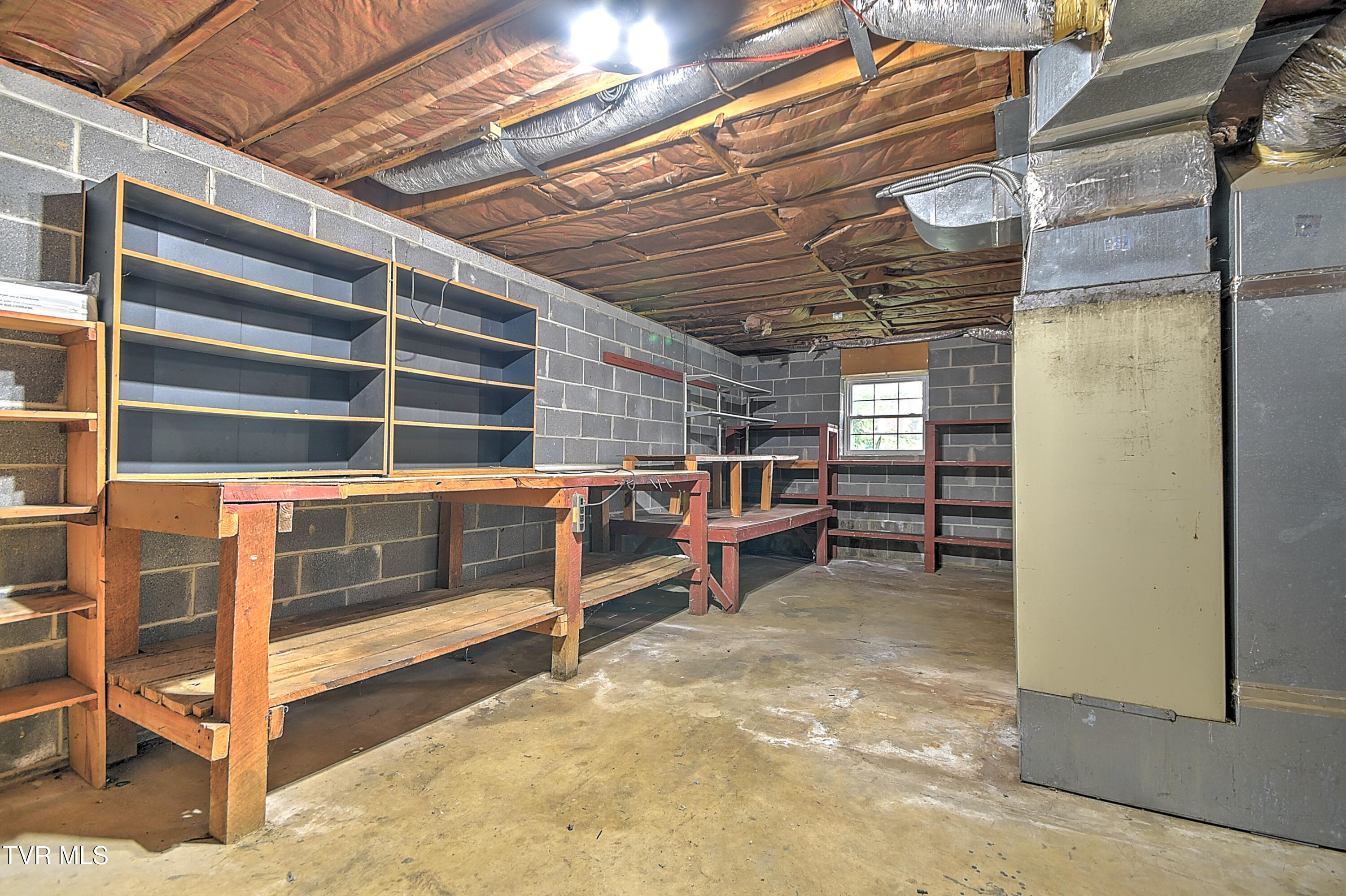 101 Garden Circle Greeneville, TN 37745 - Photo 34 of 53 101 Garden Cir JC-34