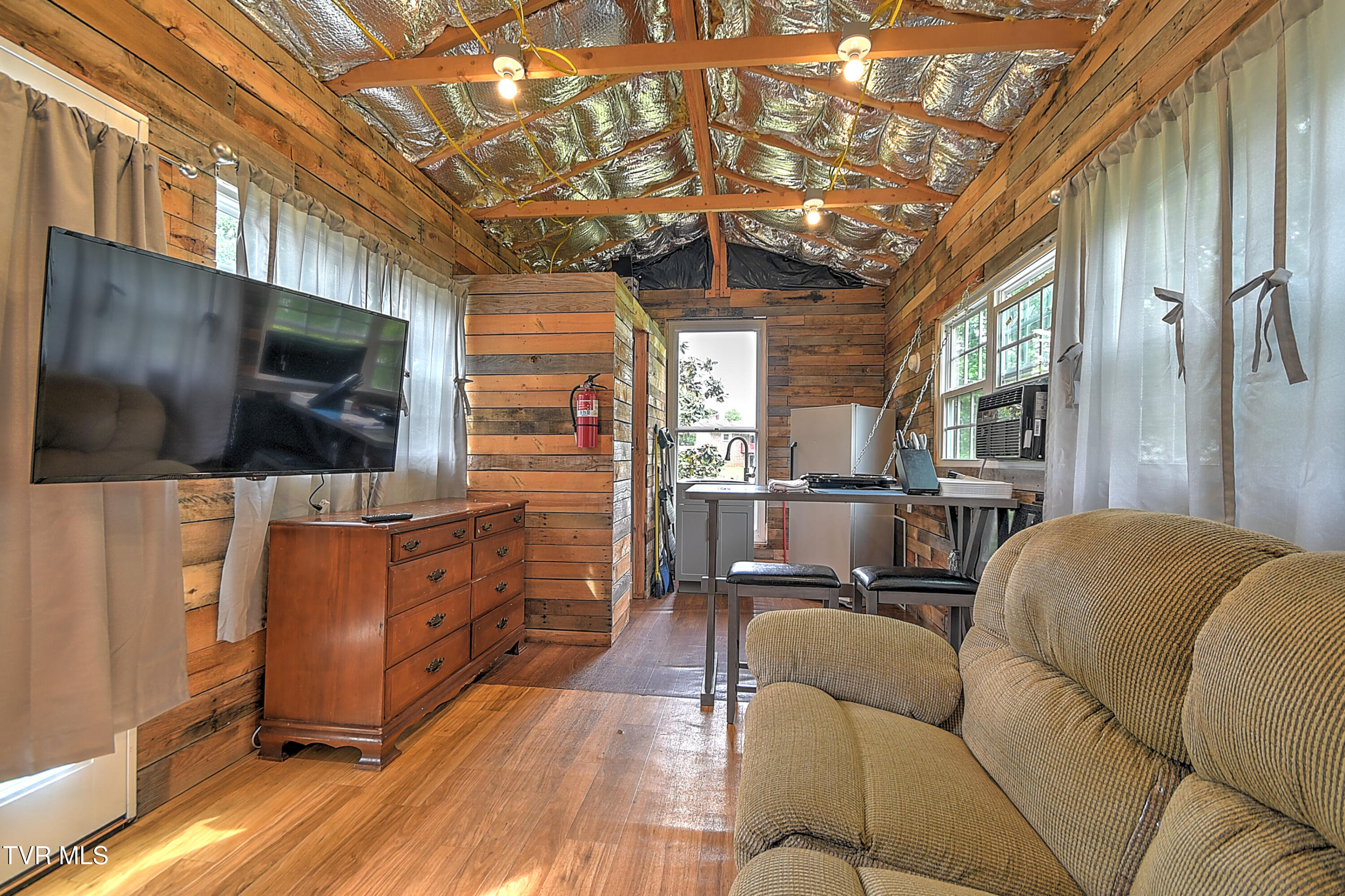 101 Garden Circle Greeneville, TN 37745 - Photo 39 of 53 101 Garden Cir JC-39