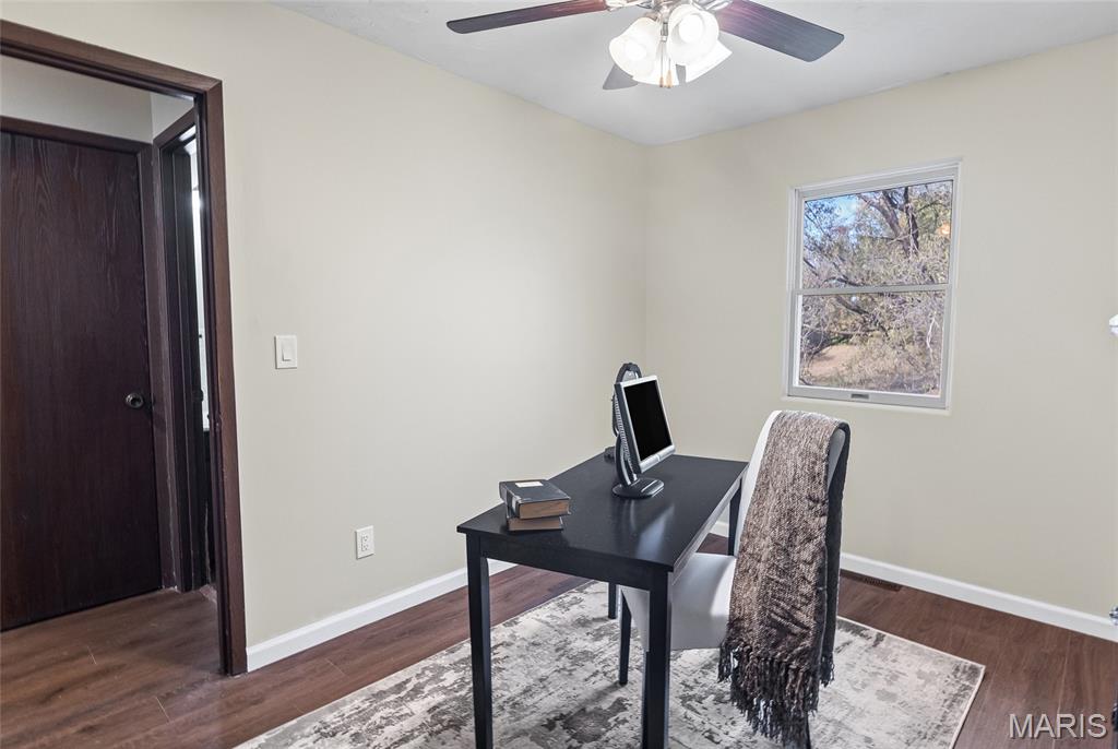 5945 Redbud Lane Edwardsville, IL 62025 - Photo 13 of 30