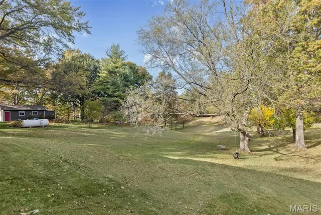 $275,000 | 5945 Redbud Lane, Edwardsville, IL 62025