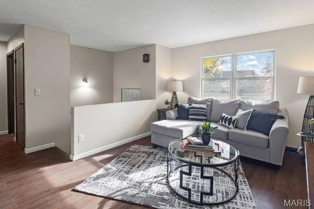 $275,000 | 5945 Redbud Lane, Edwardsville, IL 62025