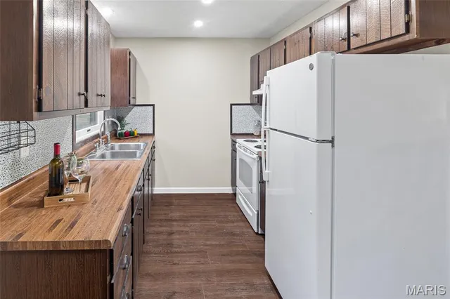 $275,000 | 5945 Redbud Lane, Edwardsville, IL 62025