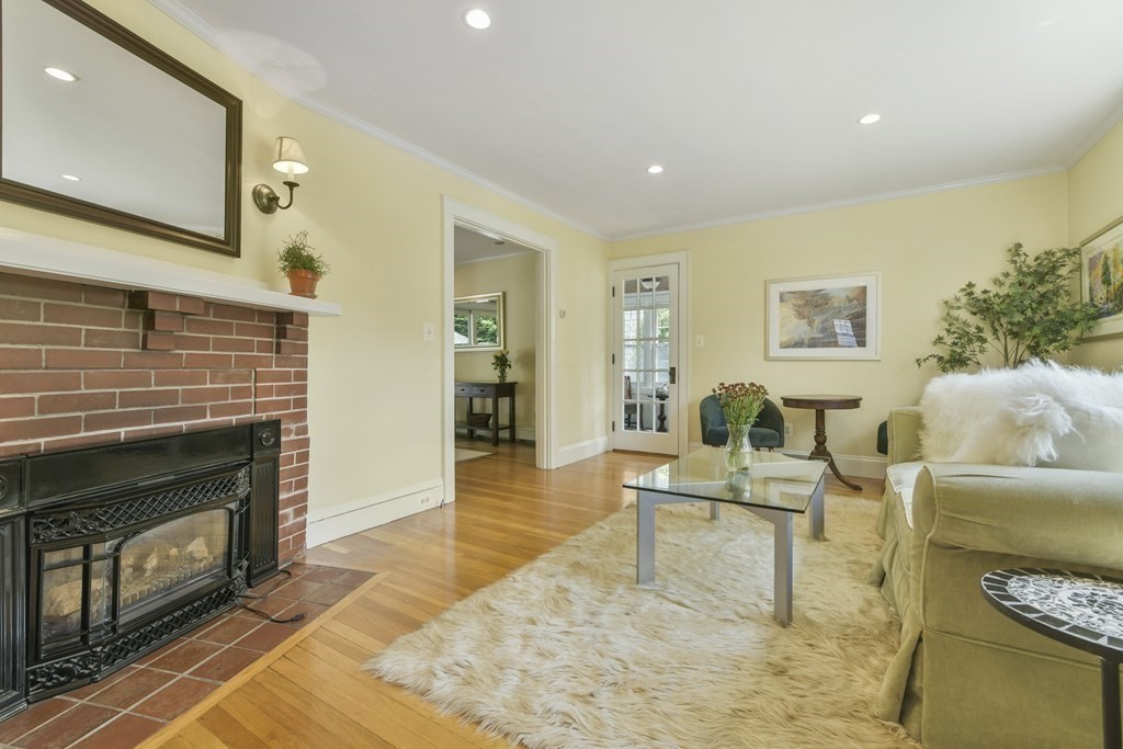 21 Gorham Road Belmont, MA 02478 - Photo 8 of 32 Gallery Image 8