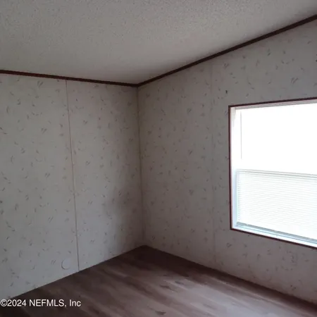 $1,700 | 463 Logan Avenue, Unit B, Orange Park, FL 32065