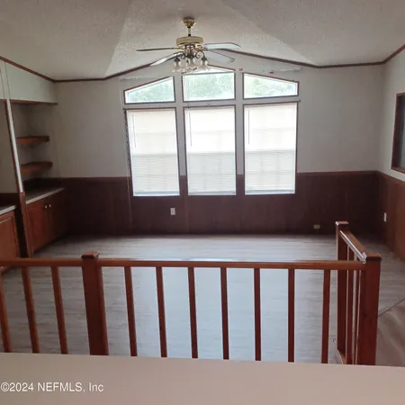 $1,700 | 463 Logan Avenue, Unit B, Orange Park, FL 32065