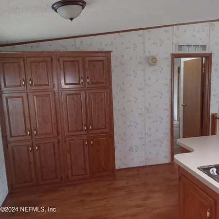 $1,700 | 463 Logan Avenue, Unit B, Orange Park, FL 32065