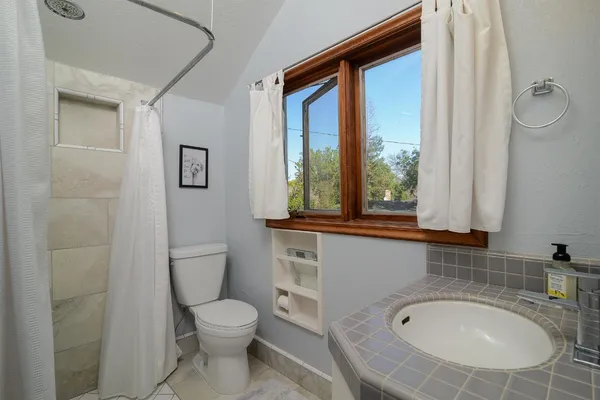 $595,000 | 3309 Brookwood Road, Sacramento, CA 95821