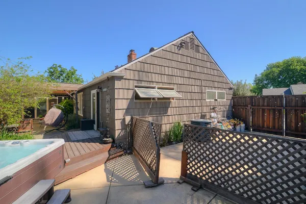 $595,000 | 3309 Brookwood Road, Sacramento, CA 95821