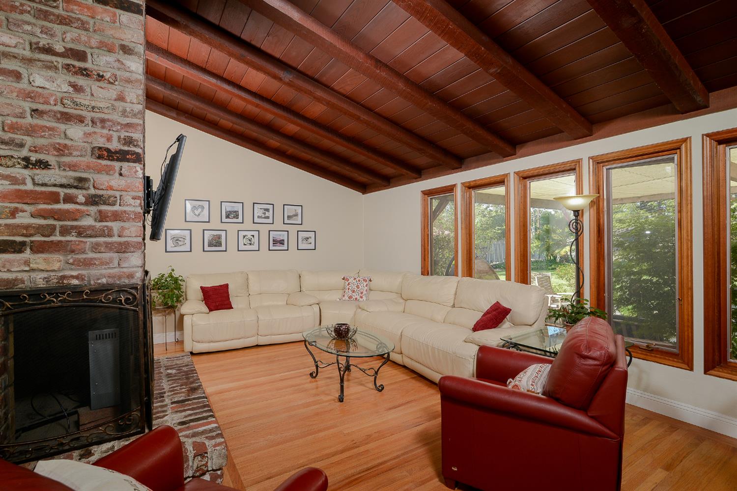 3309 Brookwood Road Sacramento, CA 95821 - Photo 7 of 36