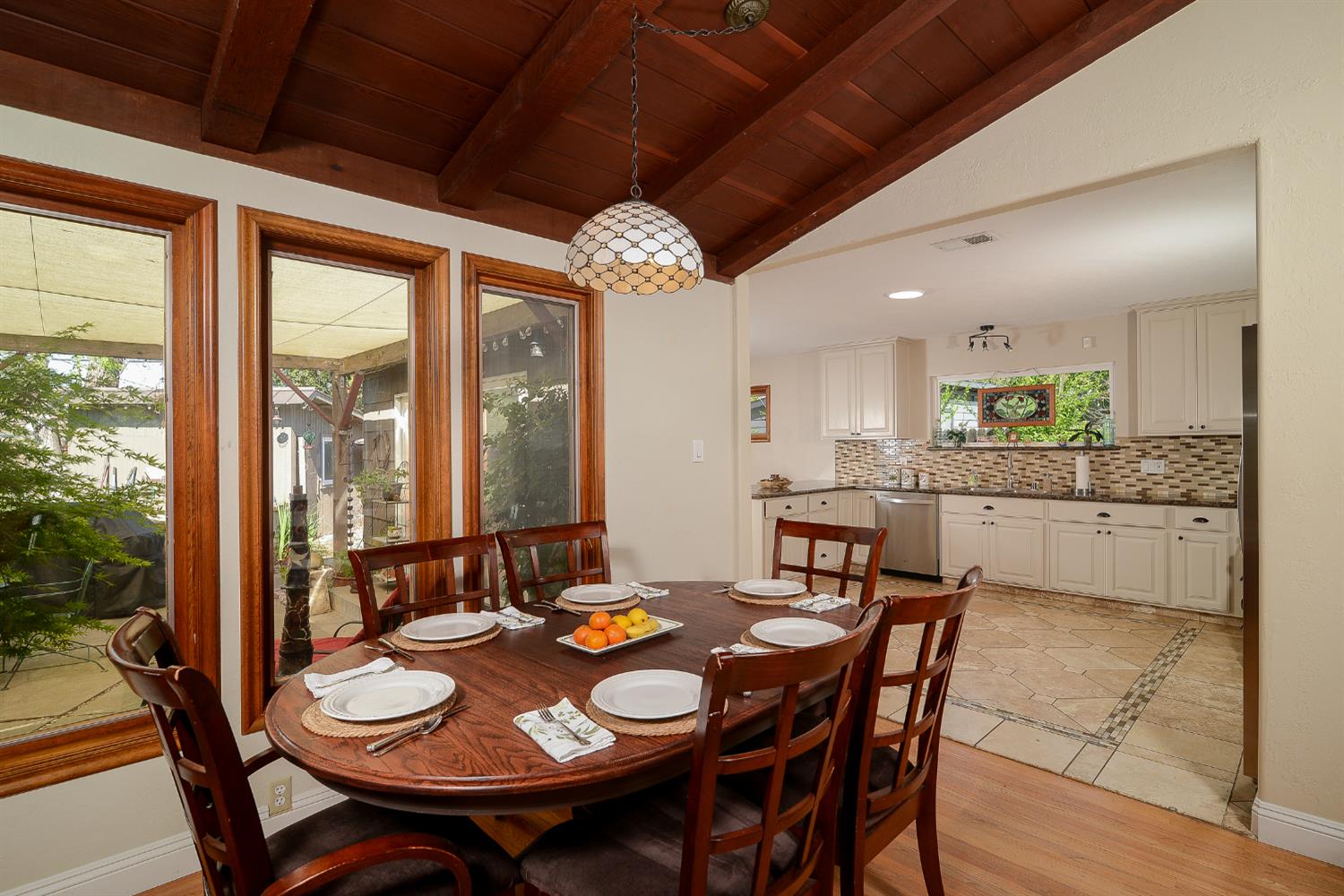 3309 Brookwood Road Sacramento, CA 95821 - Photo 9 of 36