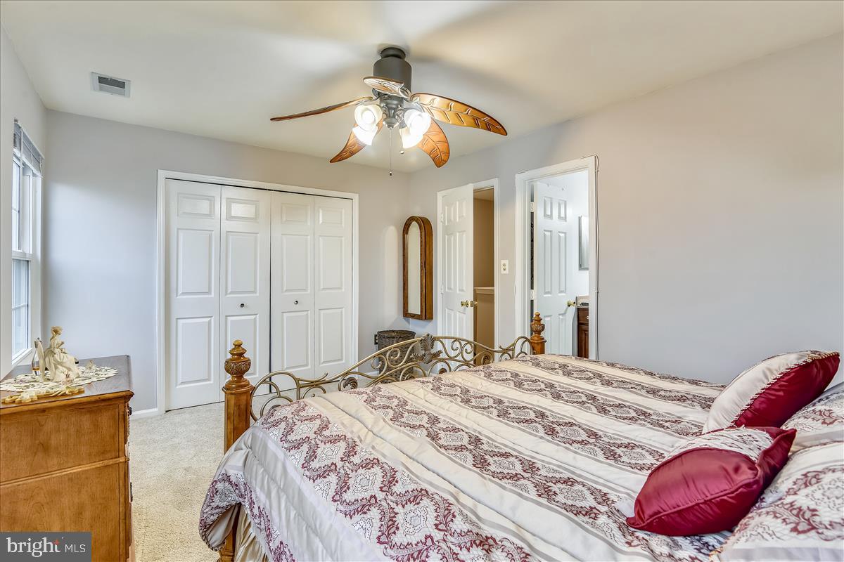 20783 Apollo Terrace Ashburn, VA 20147 - Photo 14 of 31