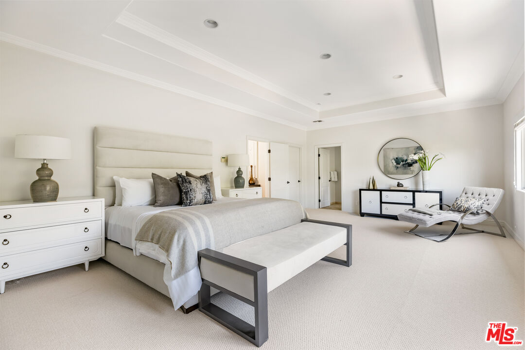 16659 Addison Street Encino, CA 91436 - Photo 23 of 37