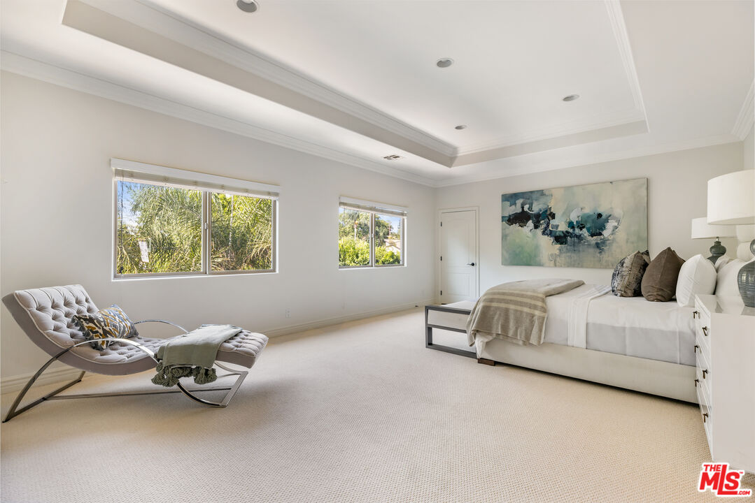 16659 Addison Street Encino, CA 91436 - Photo 24 of 37