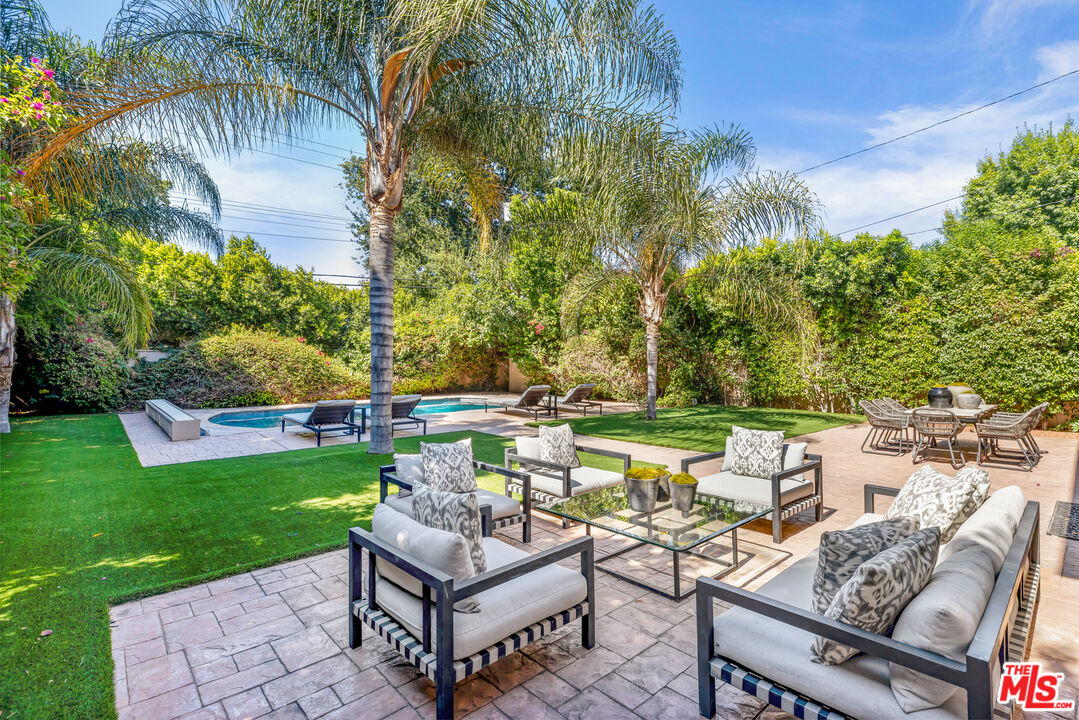 16659 Addison Street Encino, CA 91436 - Photo 33 of 37