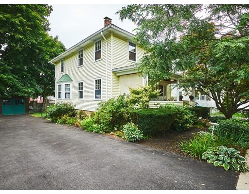 16 Barnard Road Medford, MA 02155 - Photo 2 of 21