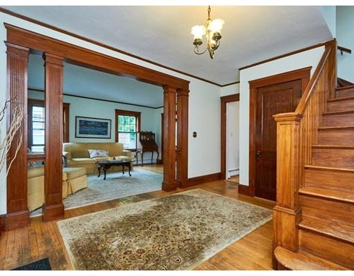 16 Barnard Road Medford, MA 02155 - Photo 4 of 21