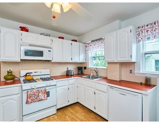 16 Barnard Road Medford, MA 02155 - Photo 10 of 21