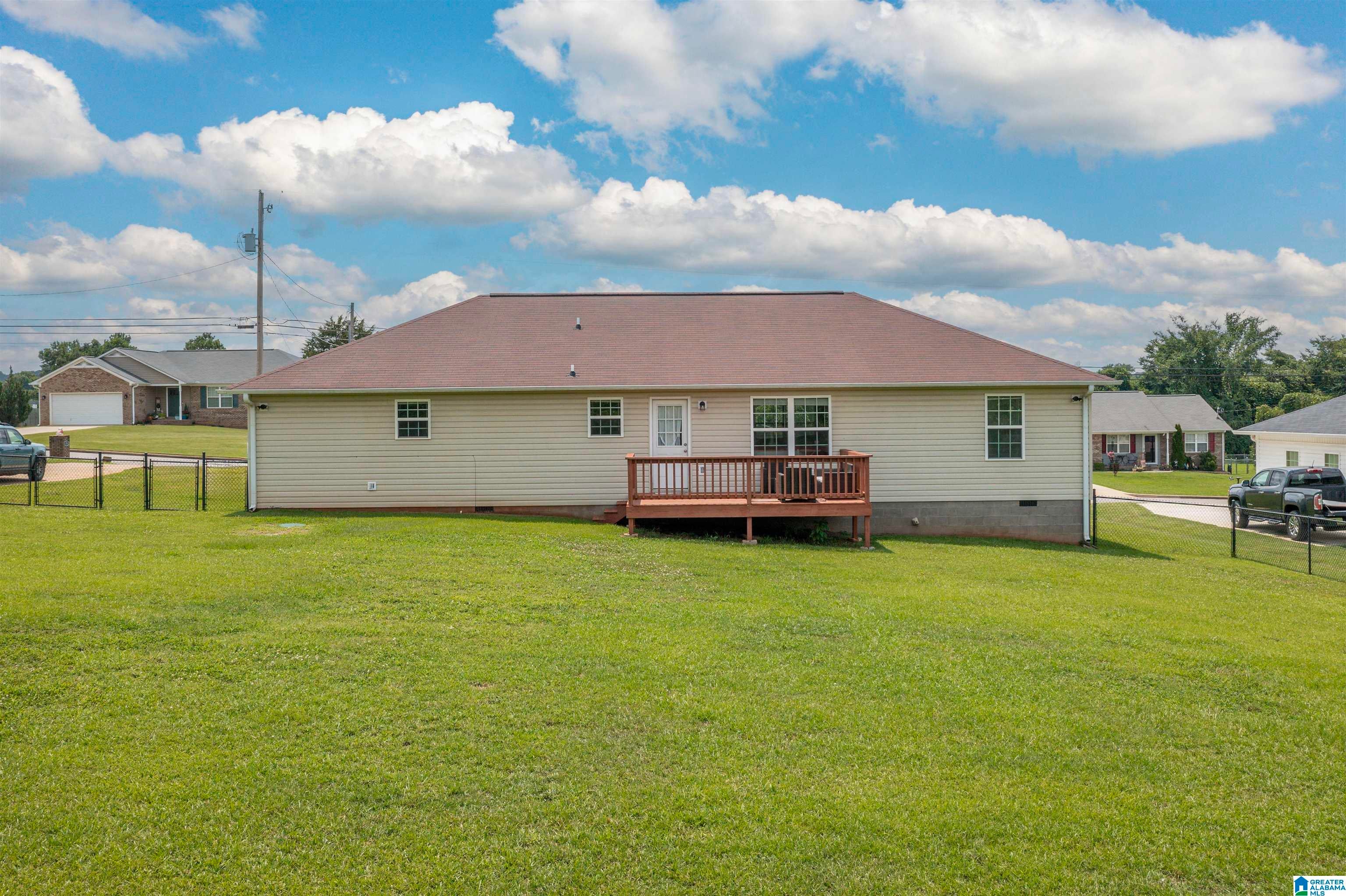 390 Bailey Road Weaver, AL 36277 - Photo 6 of 32 Gallery Image 6