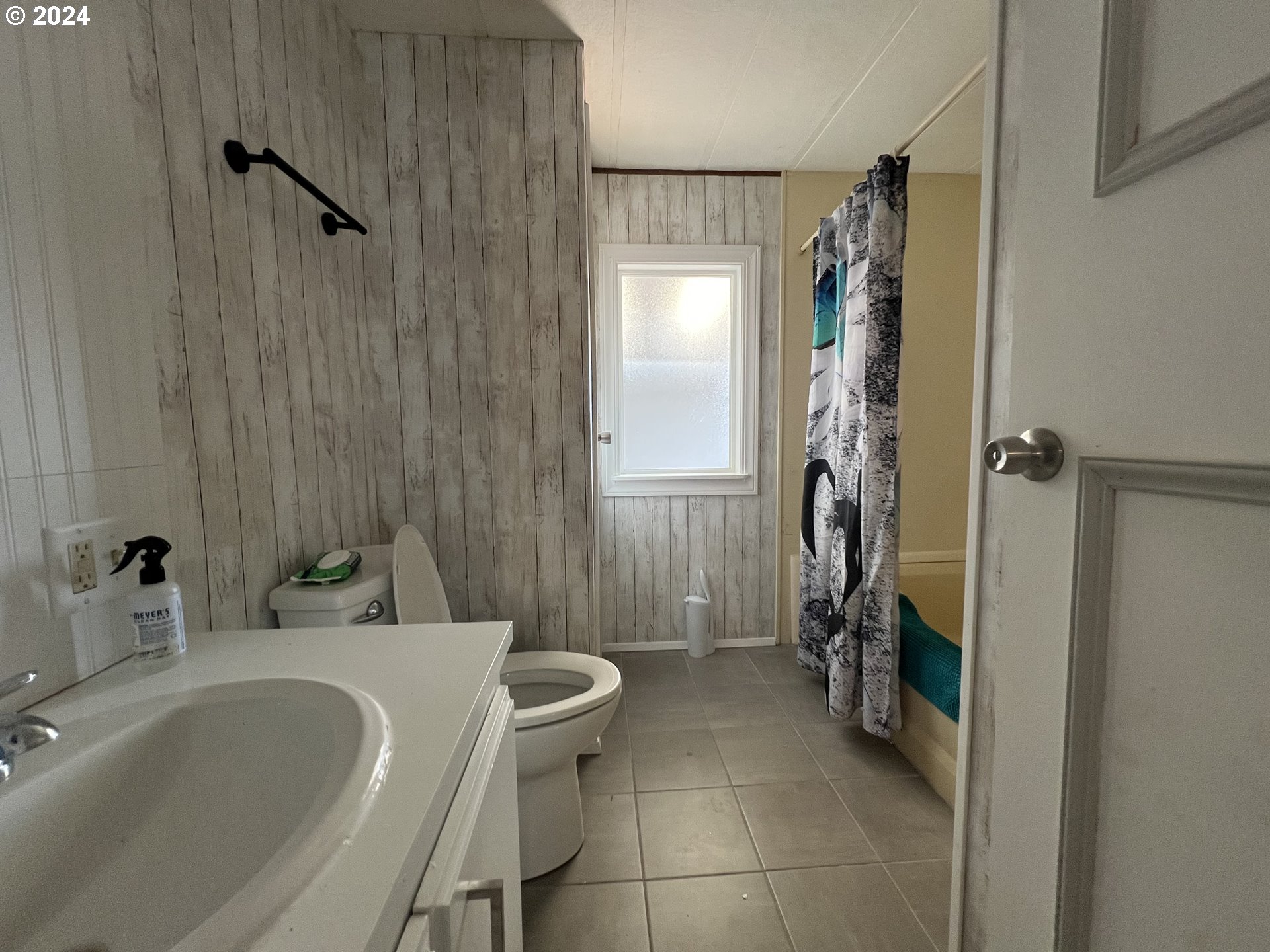 5256 Daisy Street Springfield, OR 97478 - Photo 14 of 28