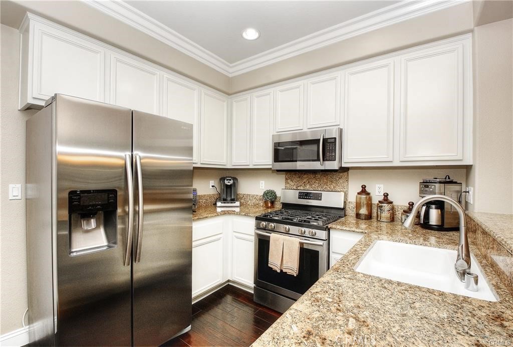 9 Whitworth Street Ladera Ranch, CA 92694 - Photo 5 of 21