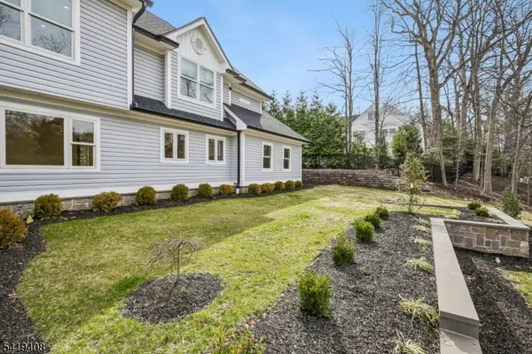 $10,500 | 215 Summit Avenue, Summit, NJ 07901