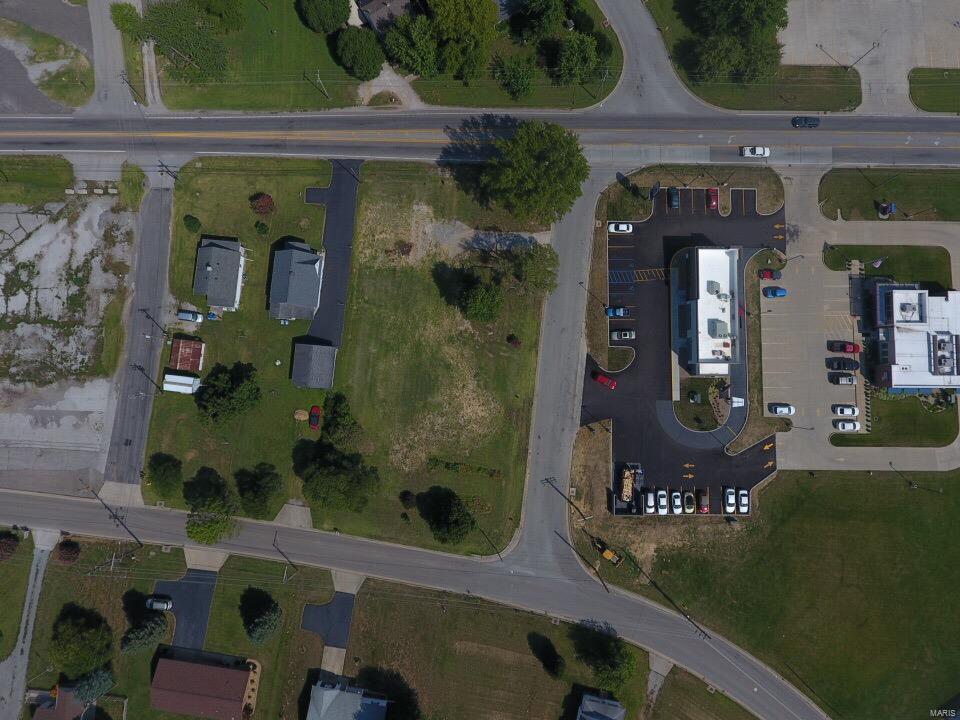 2305 State Street Chester, IL 62233 - Photo 4 of 4