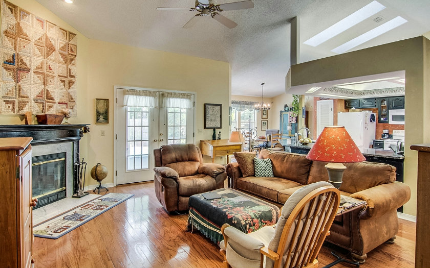 1317 Ridge Court Fernandina Beach, FL 32034 - Photo 4 of 23 Gallery Image 4