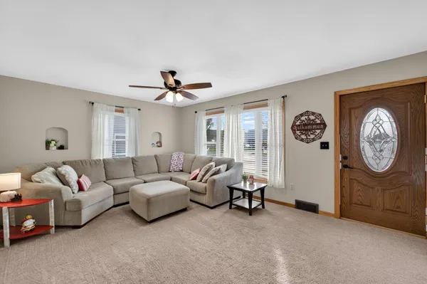 $294,900 | 1211 River Drive, Watertown, WI 53094