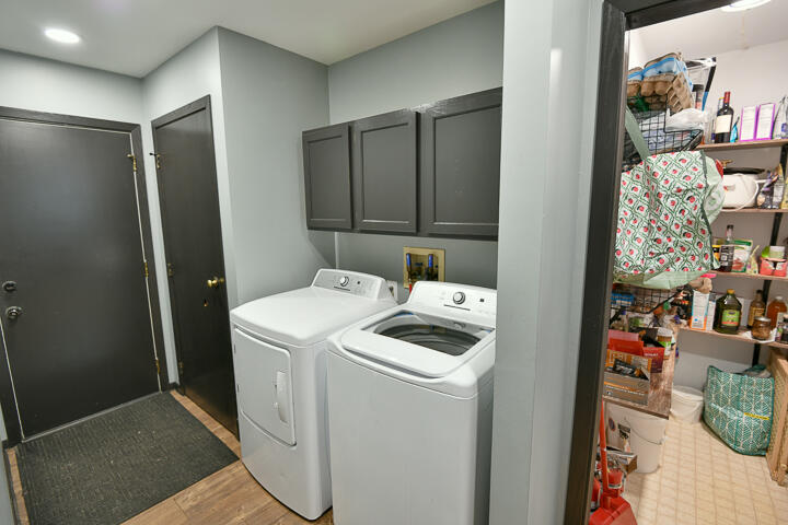 8715 378th Avenue Randall, WI 53105 - Photo 15 of 29 Laundry