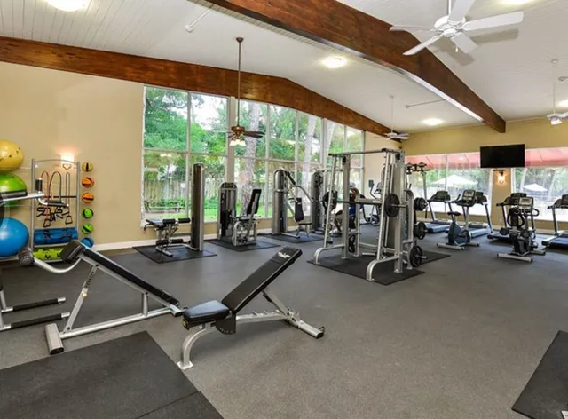 a view of a tennis court