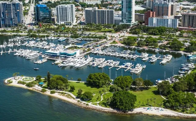 a view of a black and white wall