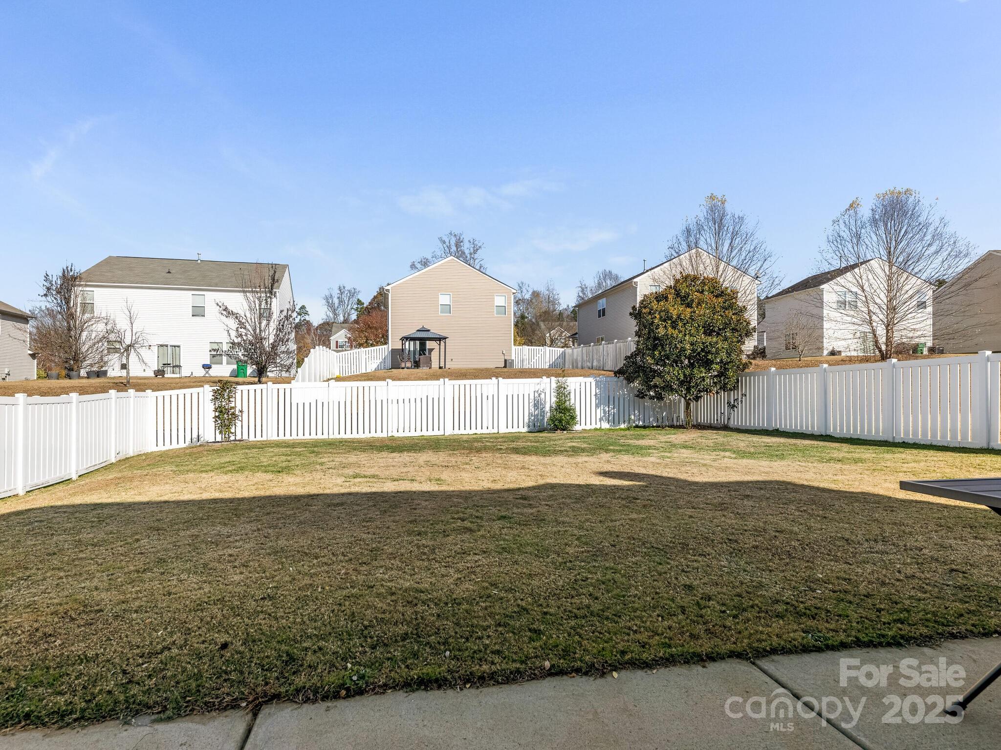 13118 Great Laurel Road Charlotte, NC 28227 - Photo 31 of 38 a view of a living room and kitchen