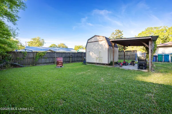 $240,000 | 315 Poplar Drive, Ocean Springs, MS 39564
